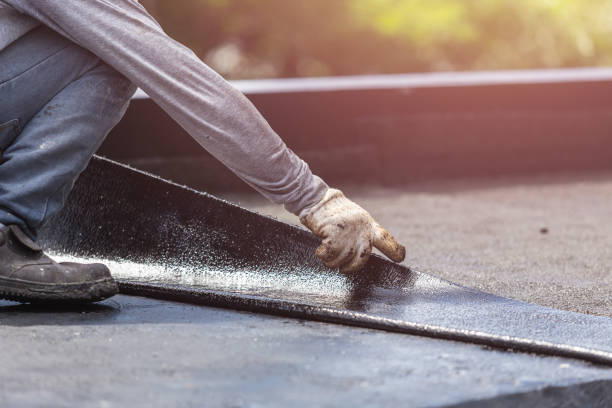 Professional Vapor Barrier Installation technician working in Weyauwega, WI